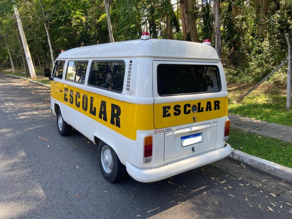 avv-volkswagen-kombi-escolar-15-lugares-venda-85mnowx-imagem-005