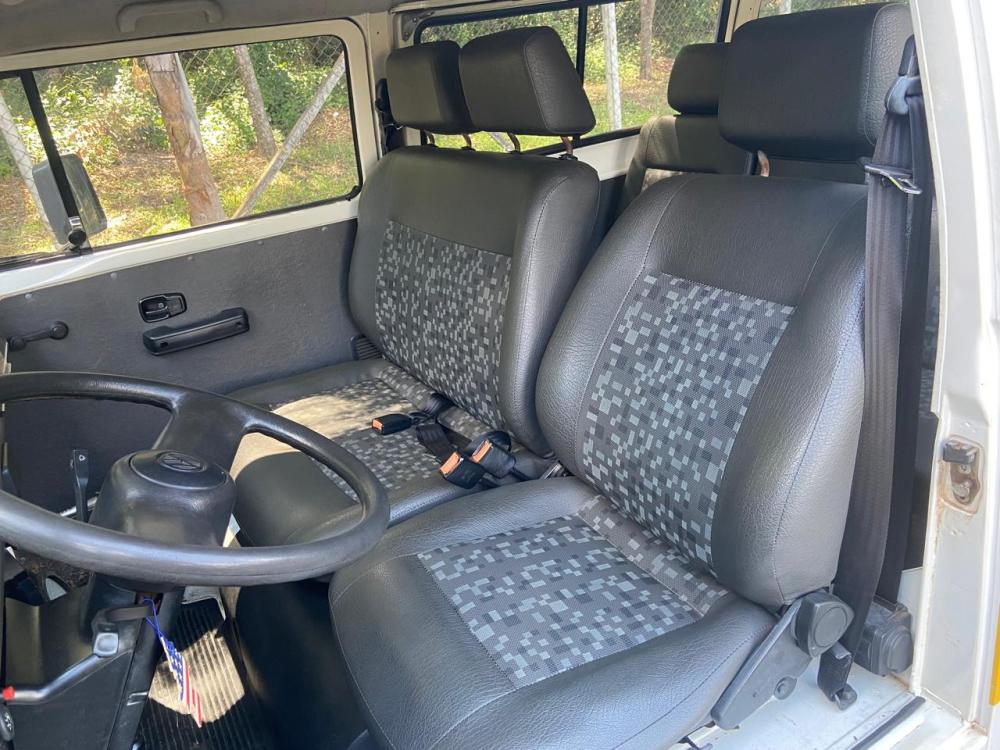 avv-volkswagen-kombi-escolar-15-lugares-venda-85mnowx-imagem-008