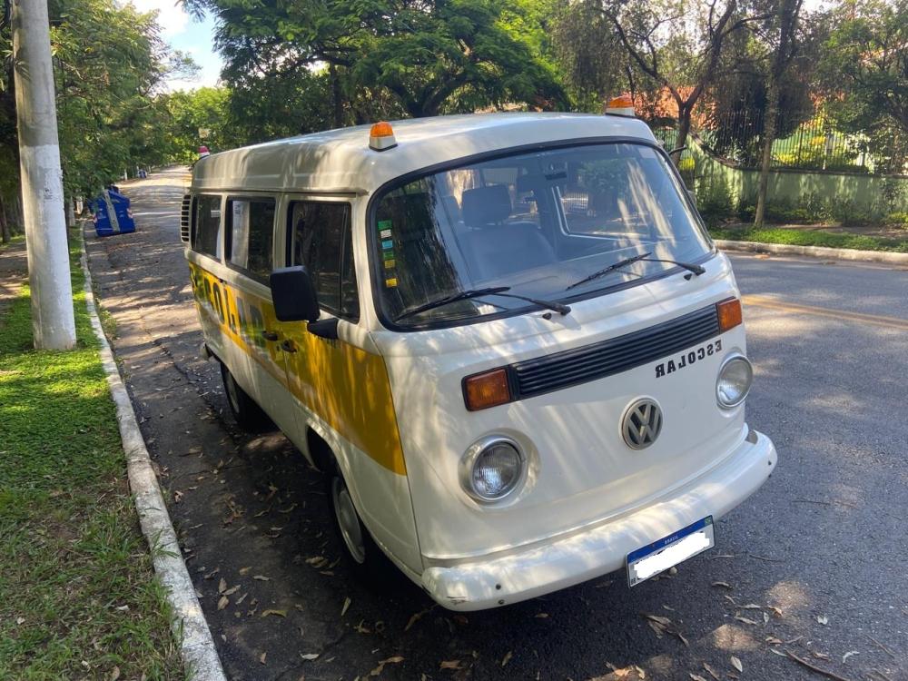 avv-volkswagen-kombi-escolar-15-lugares-venda-85mnowx-imagem-025