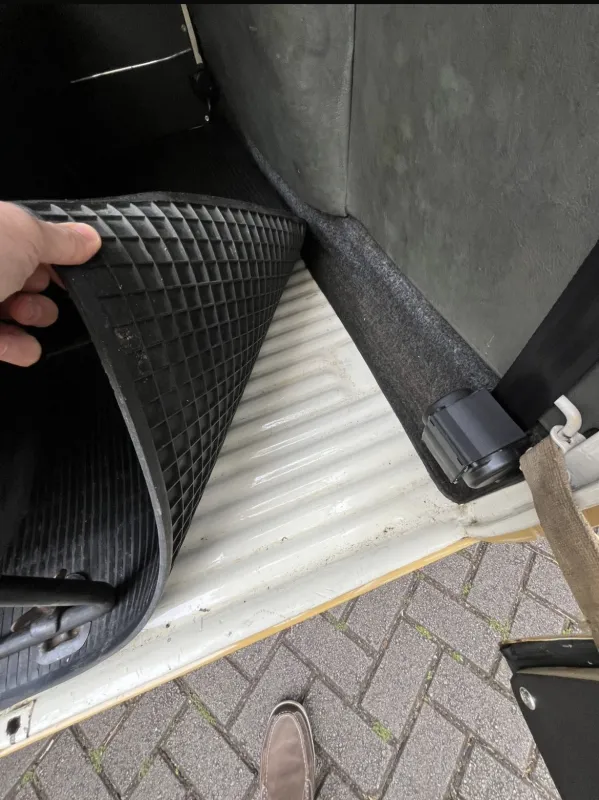 avv-volkswagen-kombi-luxo-venda-jaeptxx-imagem-024