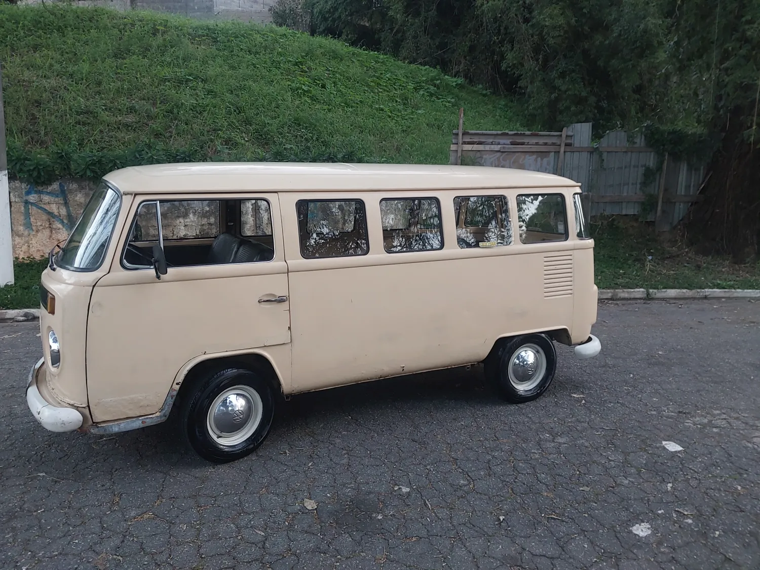 avv-volkswagen-kombi-venda-3593567-imagem-006