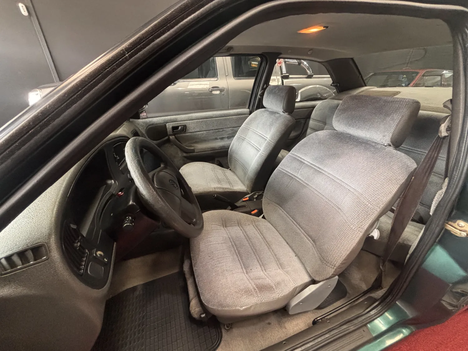 avv-volkswagen-logus-venda-8a46ab3-imagem-004