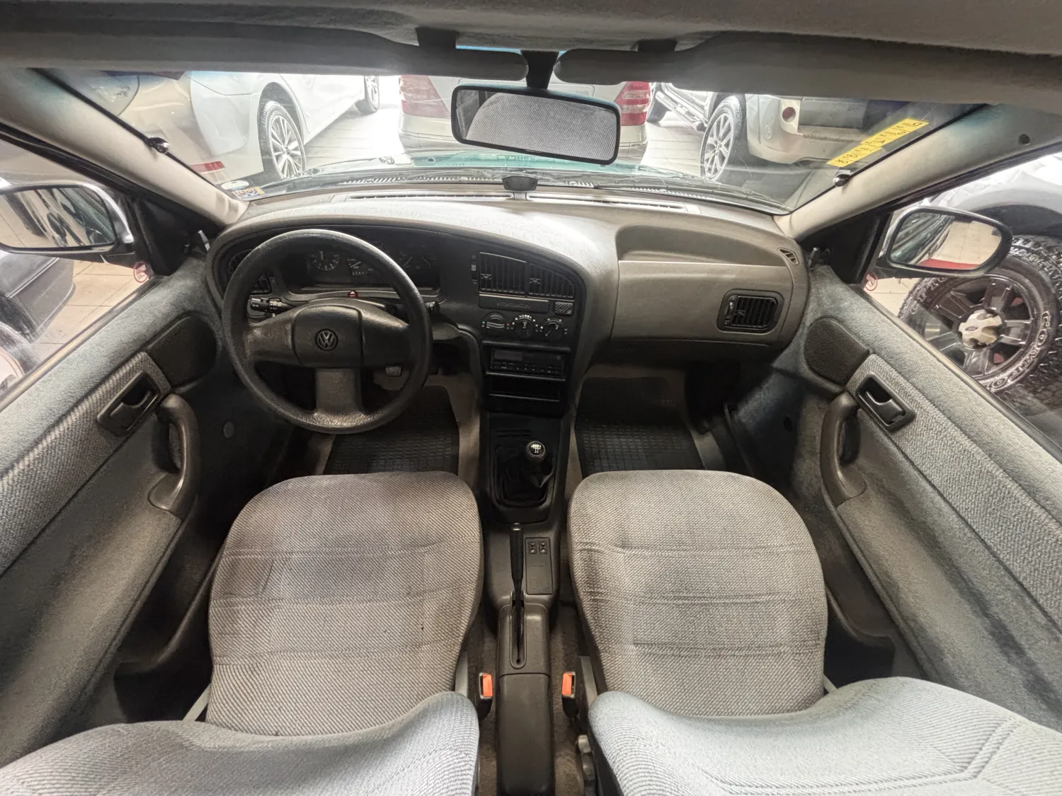 avv-volkswagen-logus-venda-8a46ab3-imagem-005