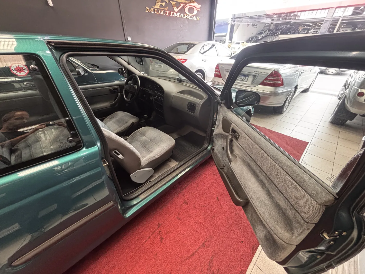 avv-volkswagen-logus-venda-8a46ab3-imagem-006