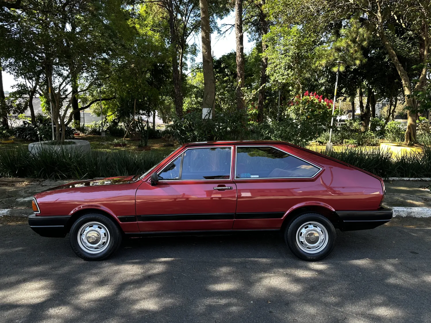 avv-volkswagen-passat-venda-df6a45e-imagem-001