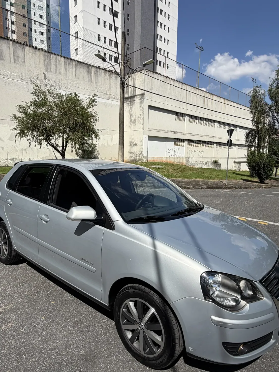 avv-volkswagen-polo-venda-8ad1811-imagem-001