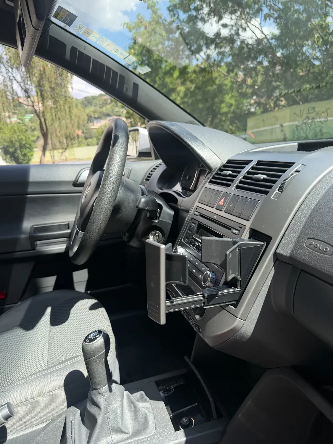 avv-volkswagen-polo-venda-8ad1811-imagem-021