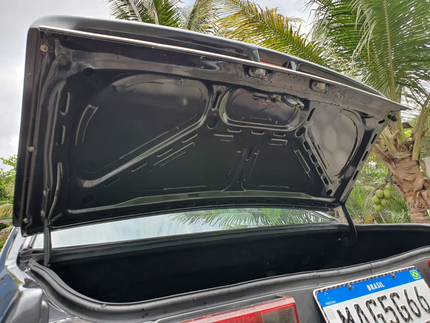 avv-volkswagen-santana-executivo-venda-8mzlwv7-imagem-011
