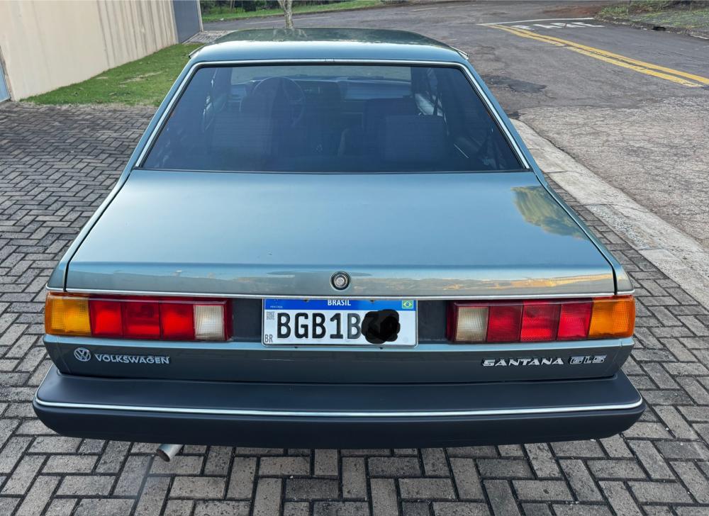 avv-volkswagen-santana-gls-2-0-alcool-venda-4jgsnav-imagem-009