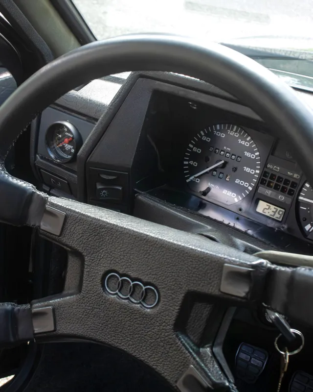 avv-volkswagen-saveiro-gl-venda-q2gmj06-imagem-009