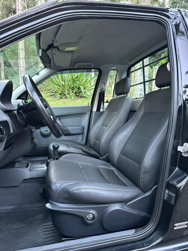 avv-volkswagen-saveiro-super-surf-venda-qv64q42-imagem-002