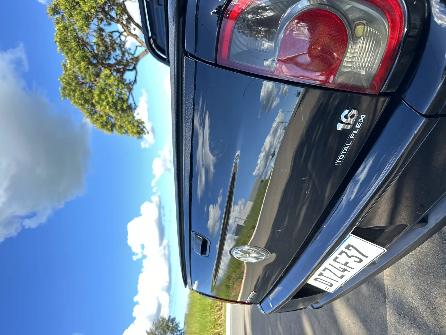 avv-volkswagen-saveiro-super-surf-venda-ui155bv-imagem-013