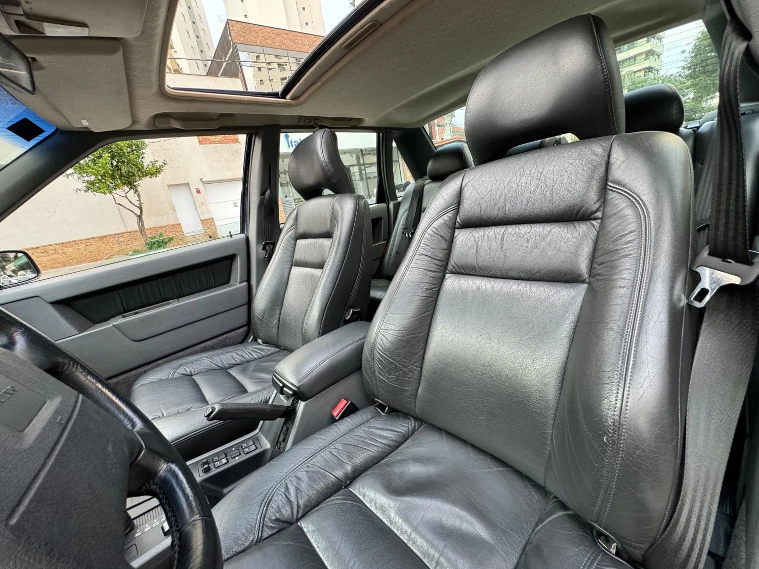 avv-volvo-850-venda-90384db-imagem-006
